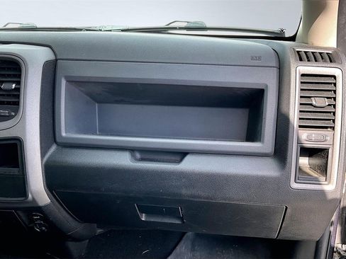 Used 2017 RAM 1500 Express image 18