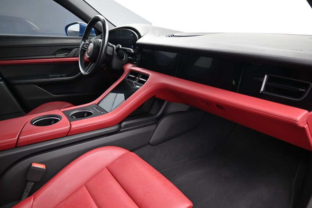 Certified 2023 Porsche Taycan 4S AWD/4WD image 13