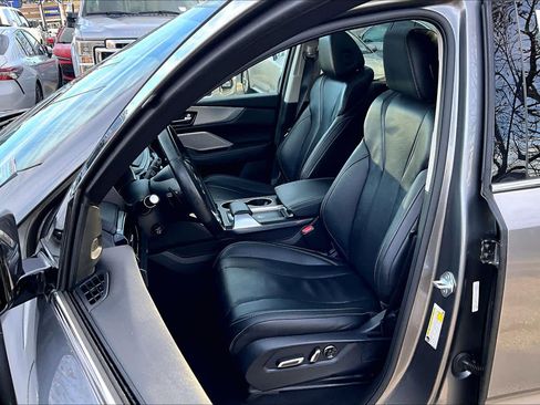 Used 2023 Acura MDX SH-AWD w/ Technology Package image 9