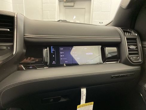 New 2026 RAM 1500 Limited AWD/4WD image 20