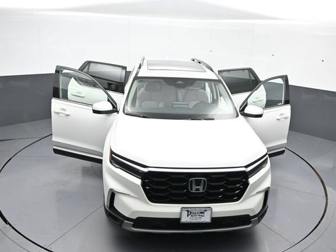 Used 2024 Honda Pilot Touring image 48