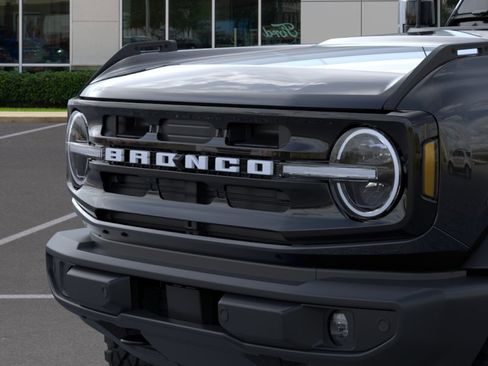 New 2026 Ford Bronco Outer Banks AWD/4WD image 19