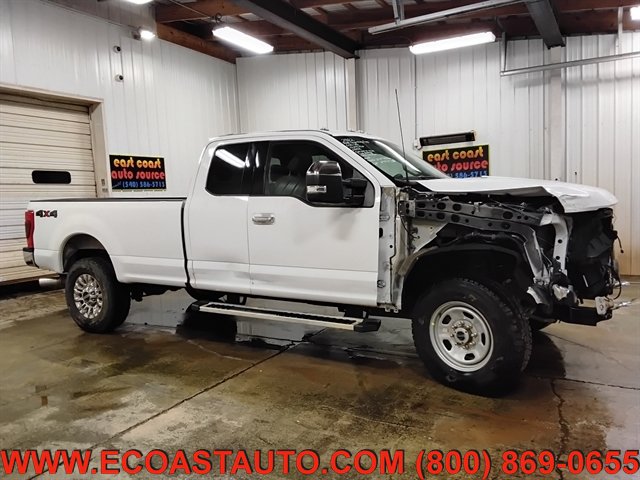 Used 2022 Ford F350 XLT w/ XLT Premium Package AWD/4WD image 2