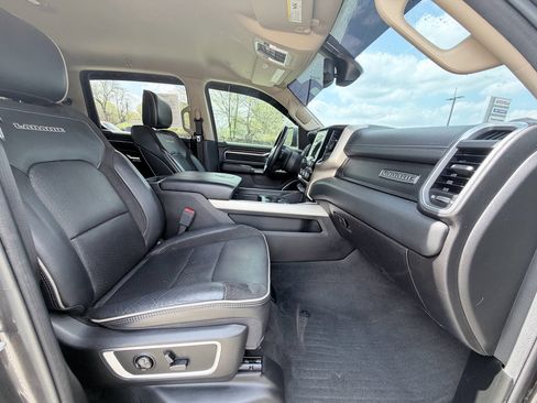 Used 2020 RAM 1500 Laramie RWD image 26