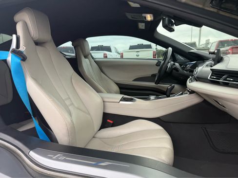 Used 2015 BMW i8 AWD/4WD image 7