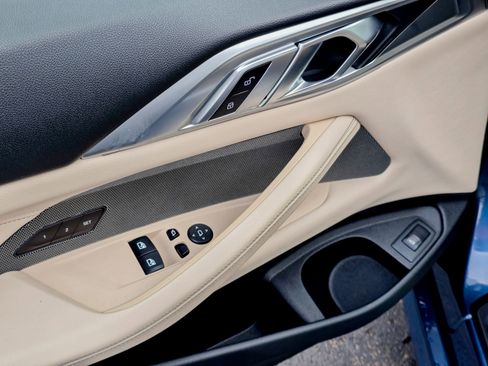 Used 2022 BMW 430i xDrive Coupe w/ M Sport Package image 7