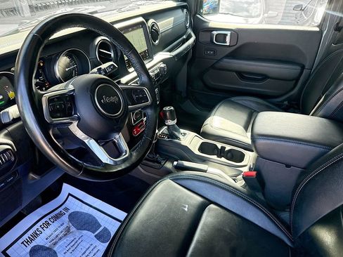 Used 2021 Jeep Wrangler Unlimited Rubicon 4xe w/ Steel Bumper Group image 25