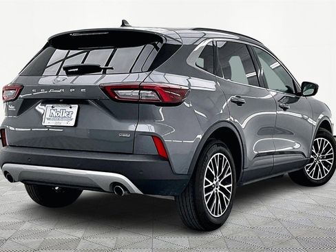 Used 2025 Ford Escape SE w/ PHEV Premium Package image 2