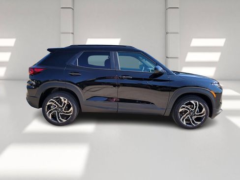 New 2026 Chevrolet TrailBlazer RS w/ Convenience Package image 4