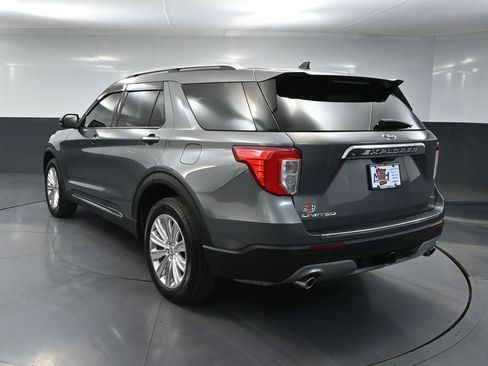 Used 2022 Ford Explorer Limited AWD/4WD image 9