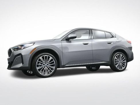 New 2026 BMW X2 xDrive28i w/ Technology Package AWD/4WD image 40