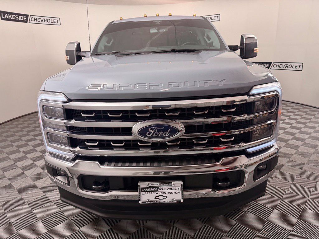 Used 2025 Ford F250 Lariat w/ Lariat Ultimate Package AWD/4WD image 9
