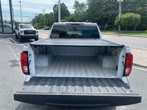 Used 2023 GMC Sierra 1500 Elevation w/ LPO, Elevation Black Package AWD/4WD image 5