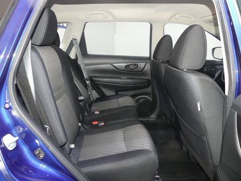 Used 2020 Nissan Rogue S AWD/4WD image 28