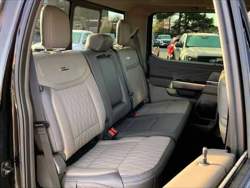 Used 2026 Ford F350 Platinum w/ Platinum Plus Package image 19