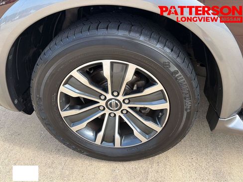 Used 2020 Nissan Armada SL w/ Premium Package RWD image 27