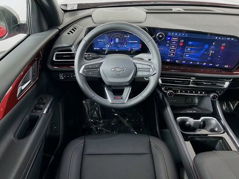 New 2026 Chevrolet Traverse Z71 w/ Driver Confidence Package image 23