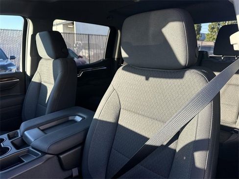 New 2026 GMC Sierra 1500 Elevation image 23