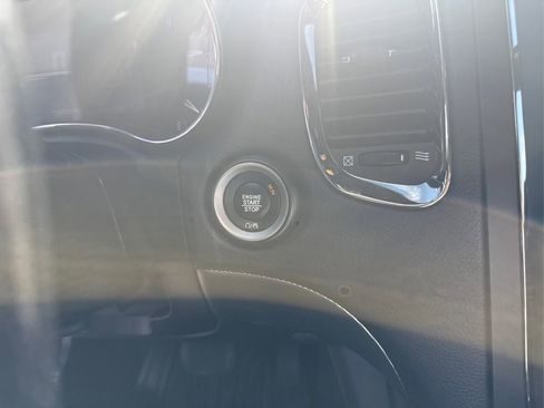 Used 2020 Dodge Durango GT AWD/4WD image 37