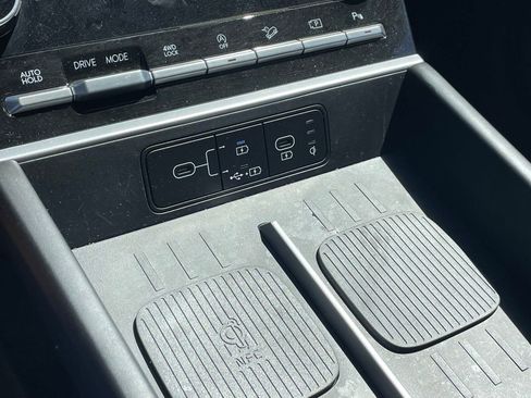 Used 2025 Hyundai Santa Fe SEL image 9