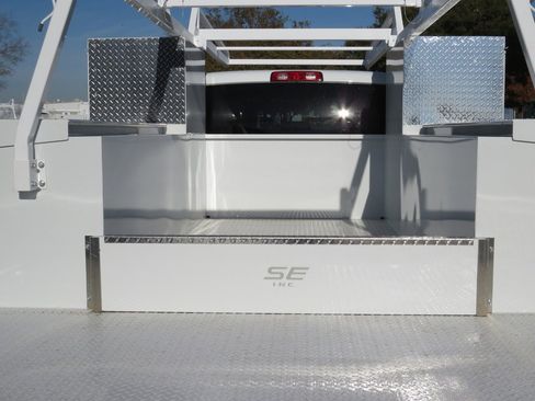 New 2023 RAM 4500 Tradesman w/ Chrome Appearance Group image 58