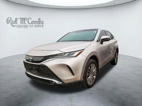 Used 2024 Toyota Venza Limited image 1