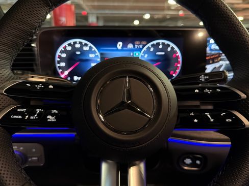 New 2026 Mercedes-Benz GLS 450 4MATIC image 24