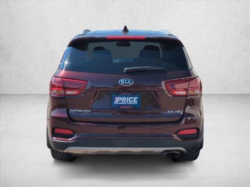 Used 2019 Kia Sorento EX w/ EX Premium Package FWD image 7