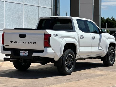 New 2026 Toyota Tacoma TRD Sport AWD/4WD image 4