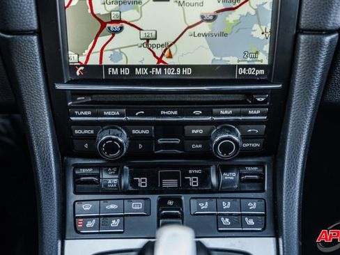 Used 2015 Porsche 911 Carrera 4S image 14
