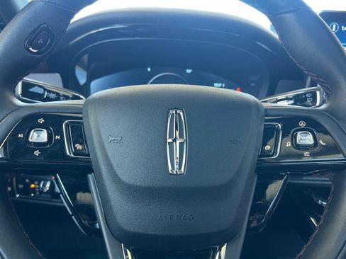 Certified 2025 Lincoln Corsair Grand Touring w/ Equipment Group 302A AWD/4WD image 24
