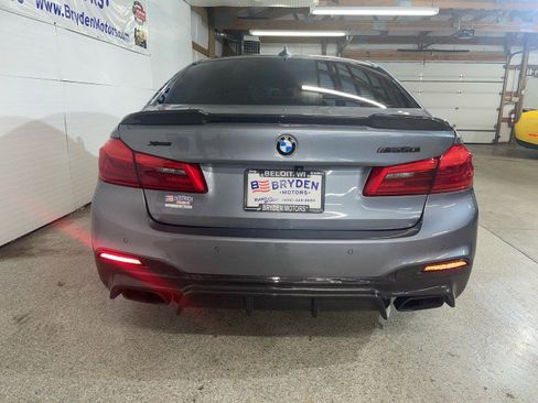 Used 2018 BMW M550i xDrive image 4