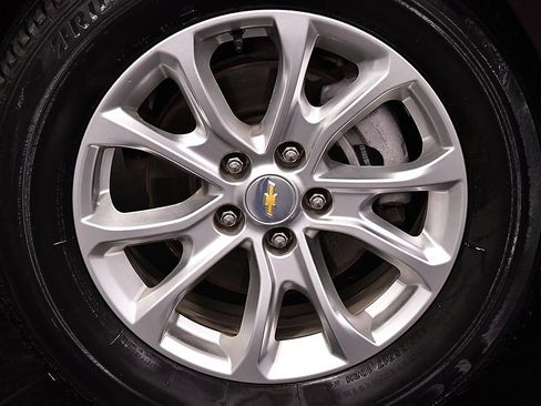 Used 2020 Chevrolet Equinox LT image 9