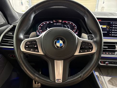 Used 2020 BMW X5 M50i AWD/4WD image 14