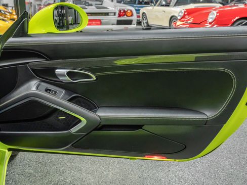 Used 2018 Porsche 911 Targa 4 GTS image 34