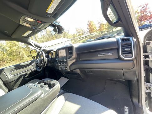 Used 2024 RAM 2500 Big Horn image 15