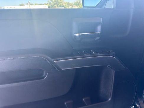 Used 2019 Chevrolet Silverado 1500 LT w/ All Star Edition AWD/4WD image 11
