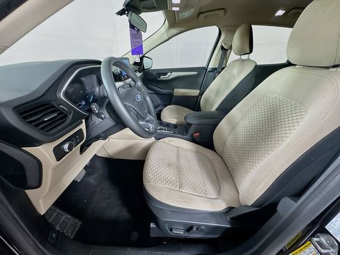 Used 2020 Ford Escape SE FWD image 23
