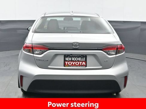 Certified 2025 Toyota Corolla LE FWD image 5