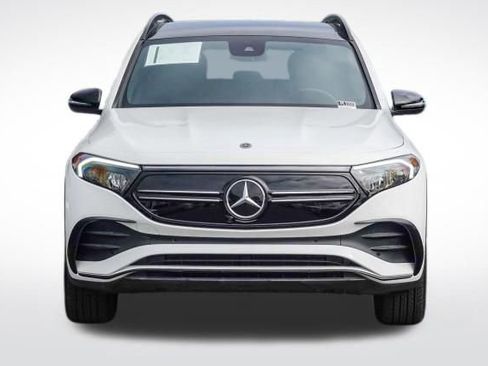 Used 2023 Mercedes-Benz EQB 350 4MATIC SUV image 2