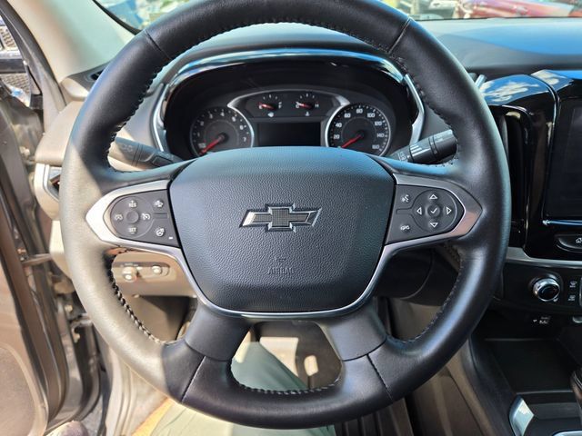 Used 2020 Chevrolet Traverse RS w/ LPO, Floor Liner Package AWD/4WD image 2
