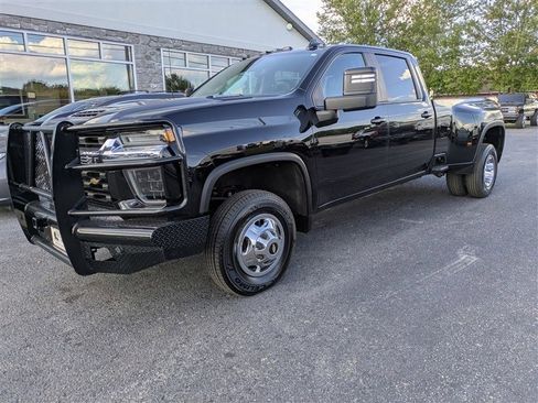 Used 2021 Chevrolet Silverado 3500 LT w/ Convenience Package image 1