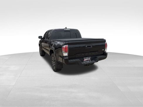 Used 2022 Toyota Tacoma TRD Sport image 7