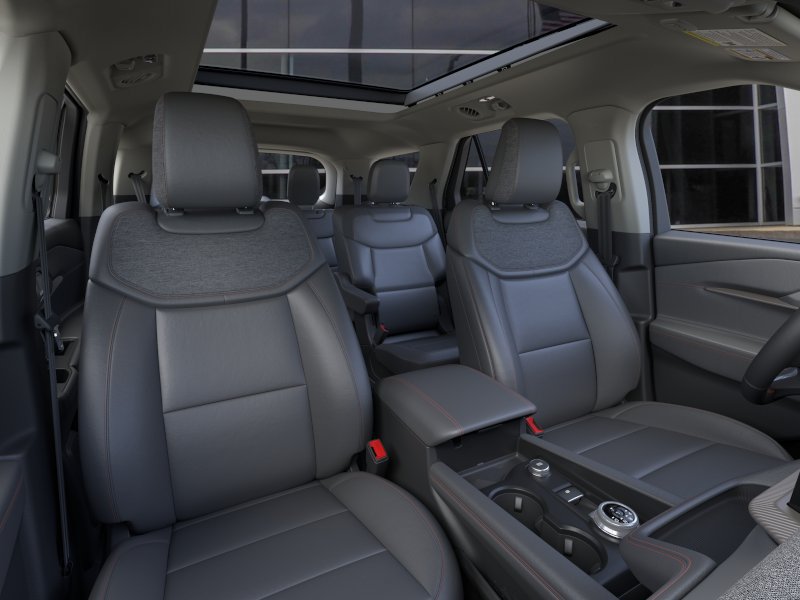 New 2026 Ford Explorer Active w/ Active Comfort Package AWD/4WD image 10