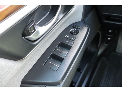 Used 2018 Honda CR-V EX image 26