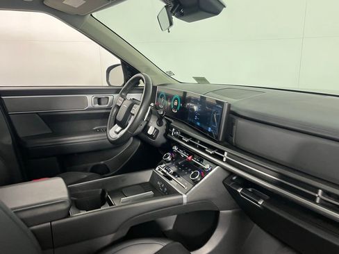 Used 2025 Hyundai Santa Fe SEL image 30