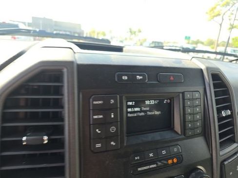 Used 2022 Ford F250 XL w/ Power Equipment Group image 12