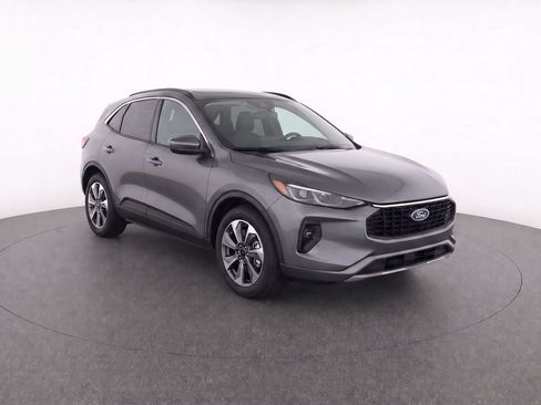 Used 2025 Ford Escape Platinum AWD/4WD image 2