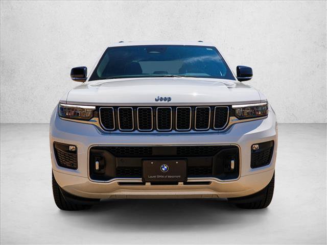 Used 2023 Jeep Grand Cherokee Overland AWD/4WD image 2