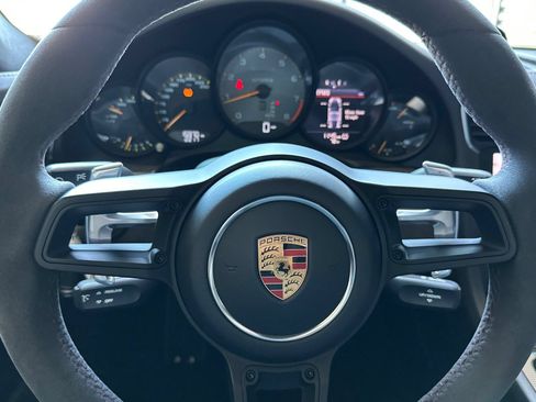 Used 2018 Porsche 911 GT2 RS RWD image 27